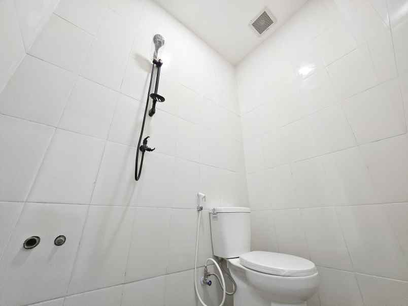 dijual rumah kota harapan indah bekasi