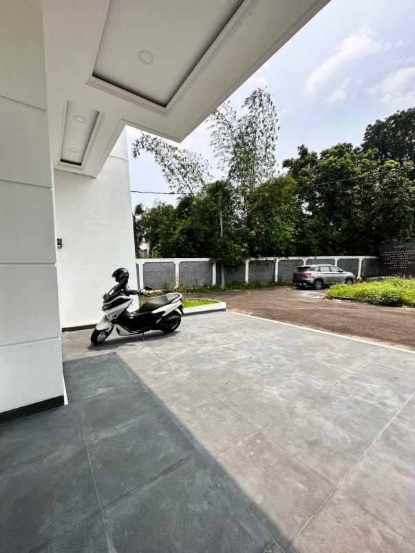 dijual rumah kramat jati