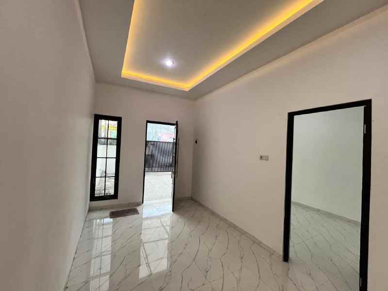 dijual rumah kuwukan surabaya