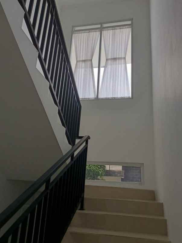 dijual rumah ligar cigadung cikutra