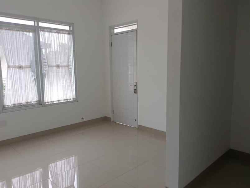 dijual rumah ligar cigadung cikutra