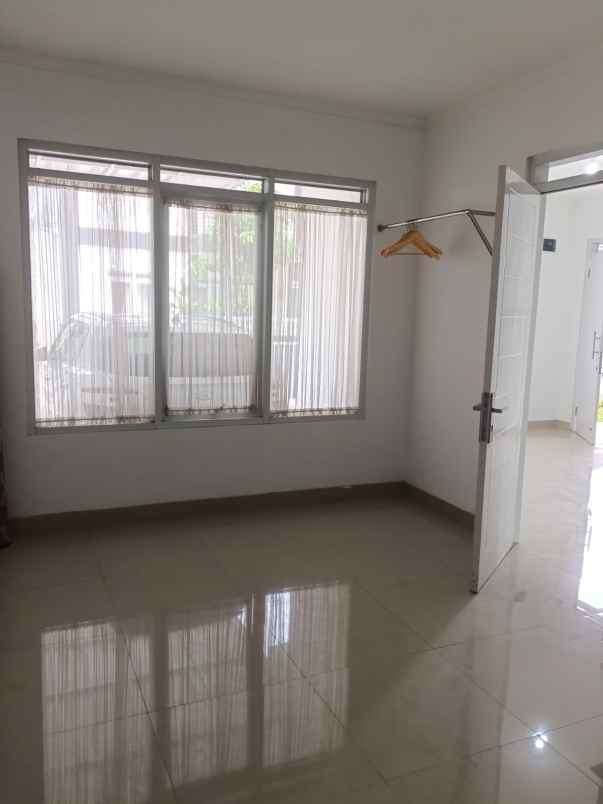 dijual rumah ligar cigadung cikutra