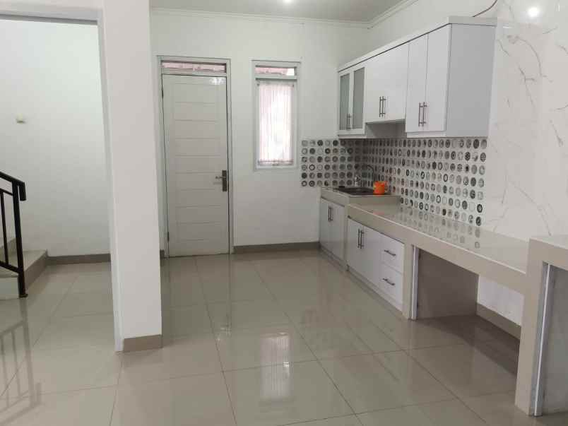 dijual rumah ligar cigadung cikutra