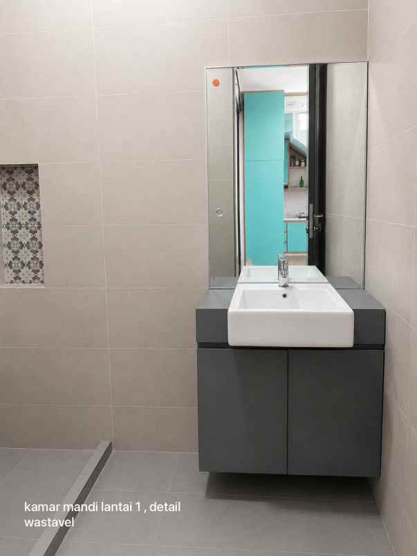 dijual rumah lokasi permata jingga kota malang