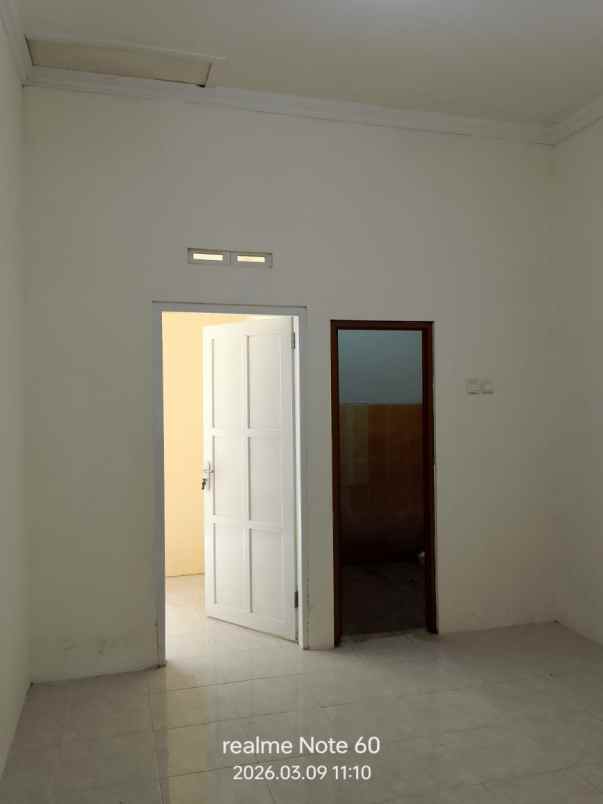 dijual rumah madukismo