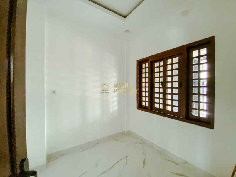 dijual rumah maguwoharjo