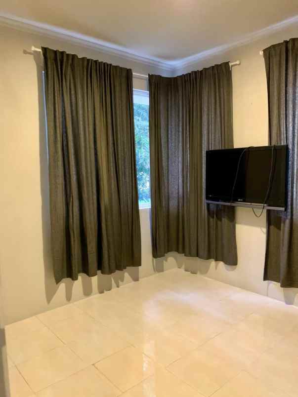 dijual rumah mahogany residence cibubur