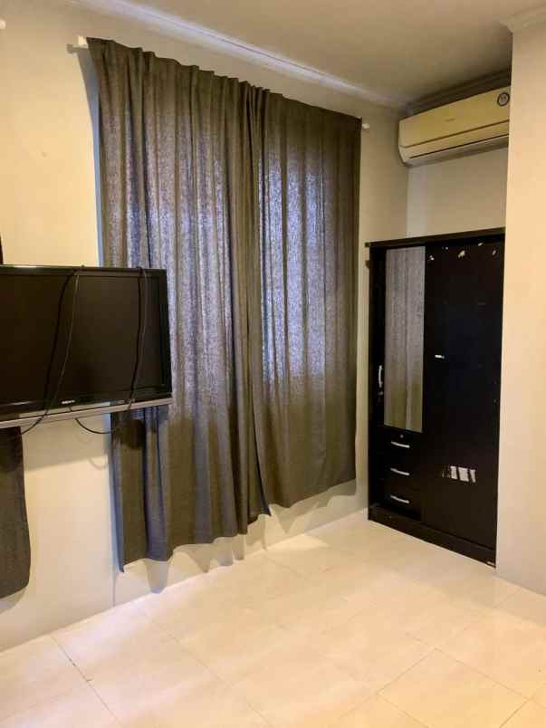 dijual rumah mahogany residence cibubur