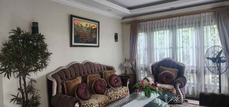 dijual rumah mampang prapatan tegal