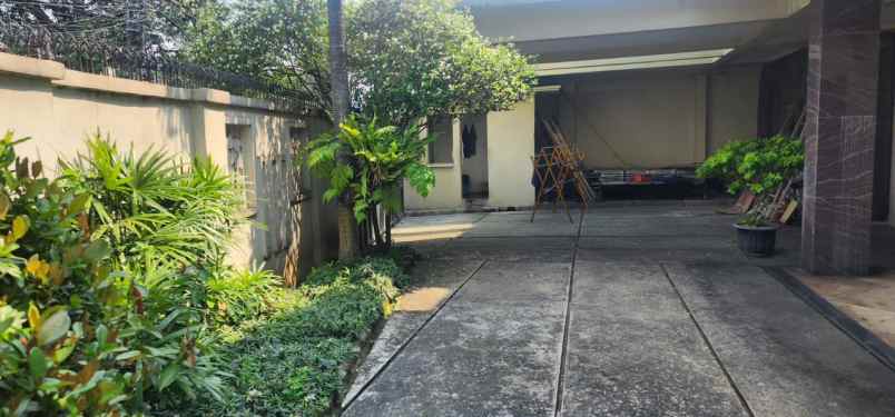 dijual rumah mampang prapatan tegal