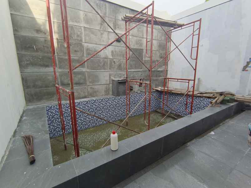 dijual rumah mangunharjo