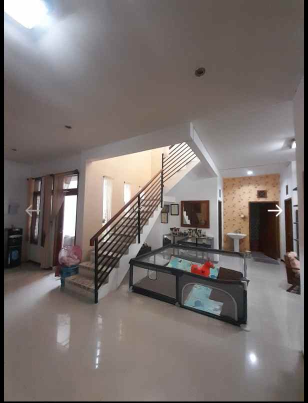 dijual rumah margajayu