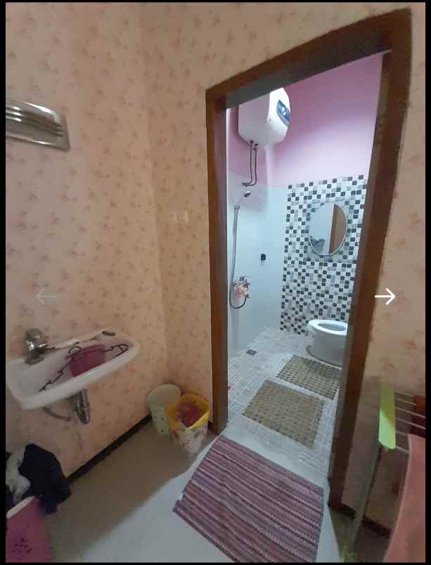 dijual rumah margajayu