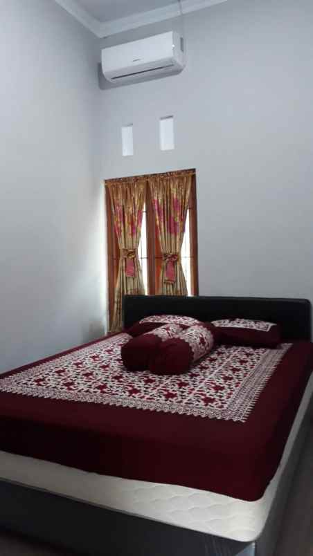 dijual rumah margodadi