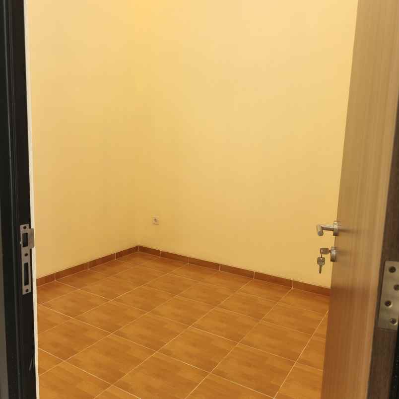 dijual rumah meteseh tembalang