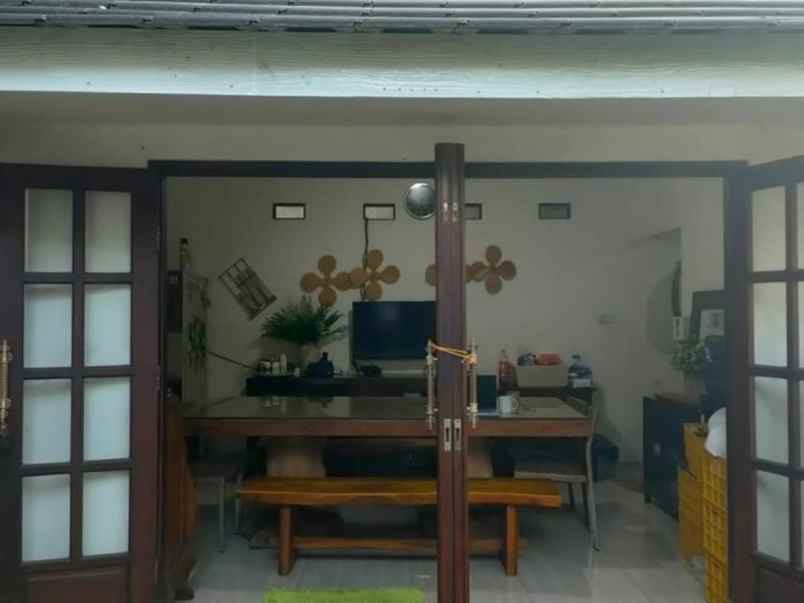 dijual rumah mewah puri surya jaya pasadena sidoarjo