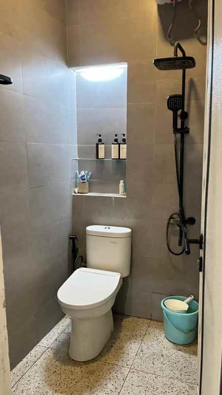 dijual rumah nusa cisangkan permai