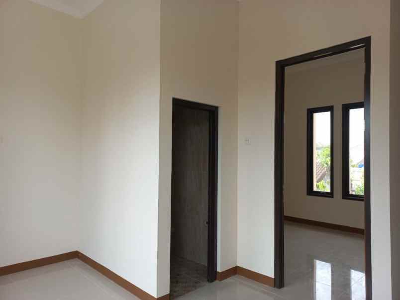 dijual rumah nusukan banjarsari surakarta