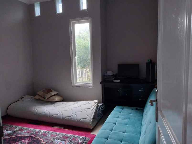 dijual rumah oma campus dau