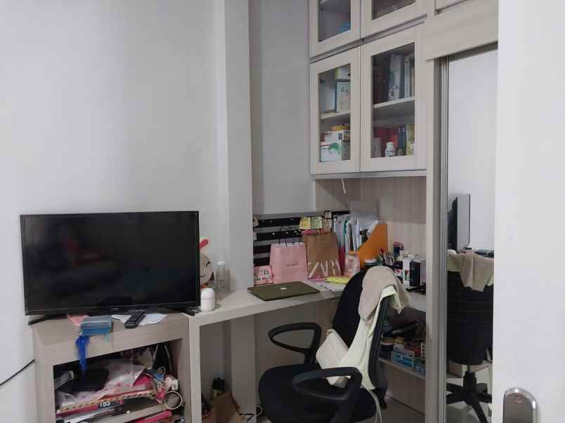 dijual rumah oma campus dau