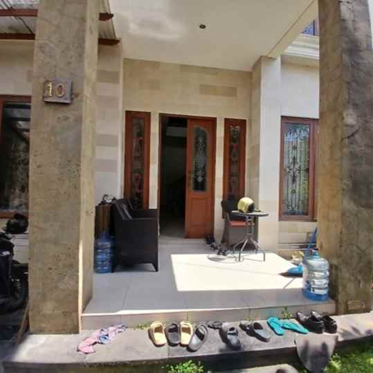 dijual rumah padang kartika