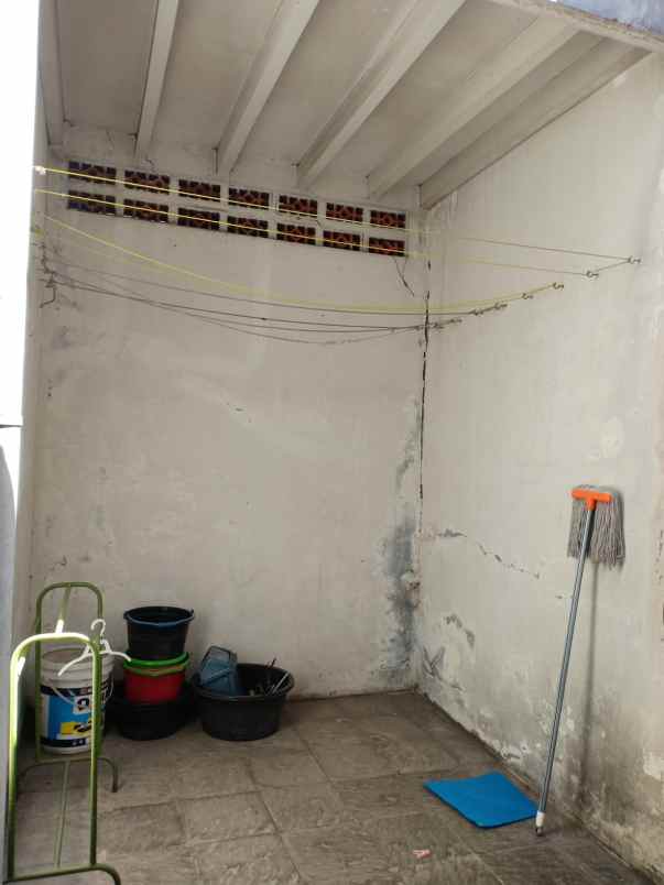 dijual rumah pajajaran