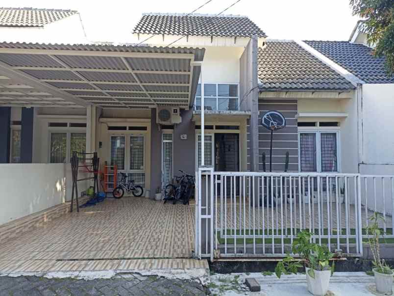 dijual rumah pajajaran regency blok