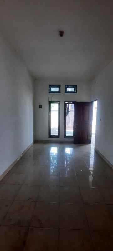 dijual rumah pamulang