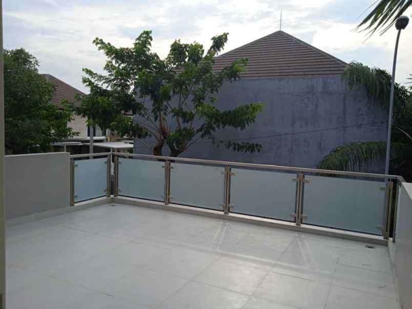 dijual rumah pantai mentari ocean