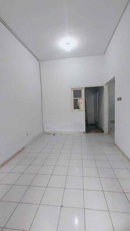 dijual rumah paradise serpong city tangsel