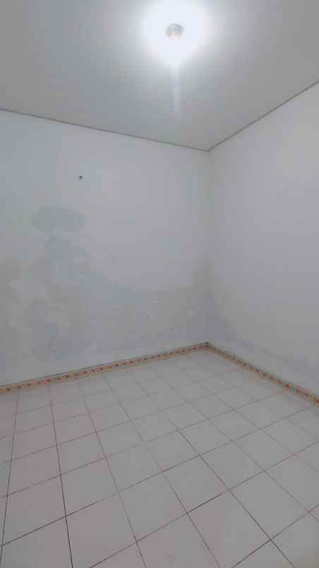 dijual rumah paradise serpong city tangsel