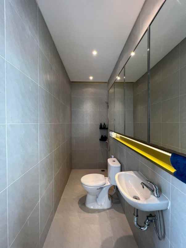 dijual rumah pasir angin