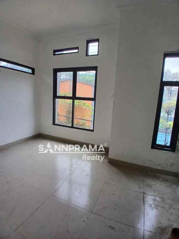dijual rumah pengasinan