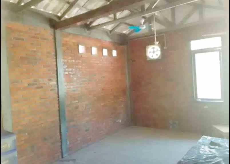 dijual rumah pengasinan gunung sindur