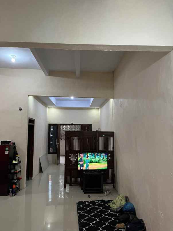 dijual rumah perum jaya regency