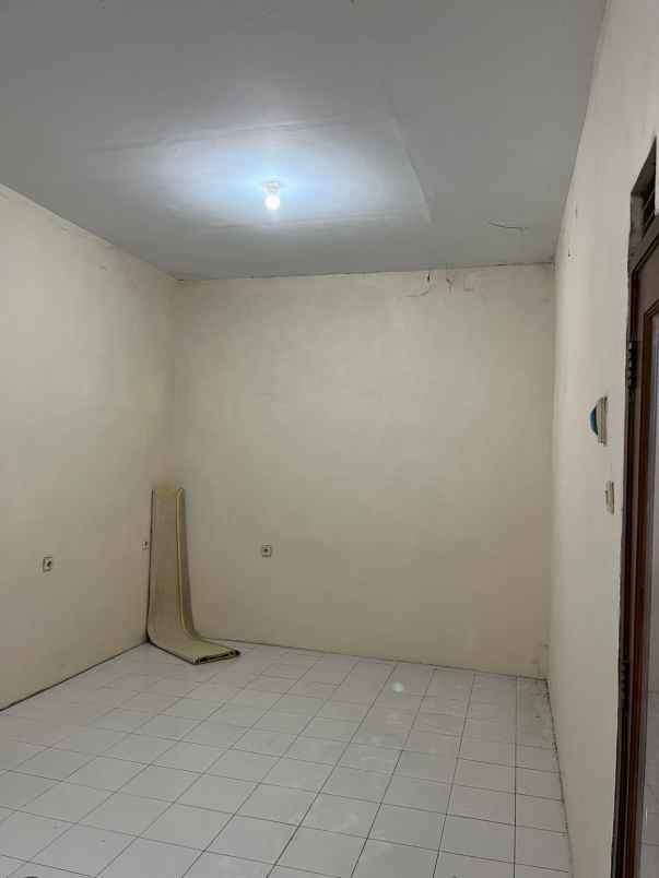 dijual rumah perum jaya regency