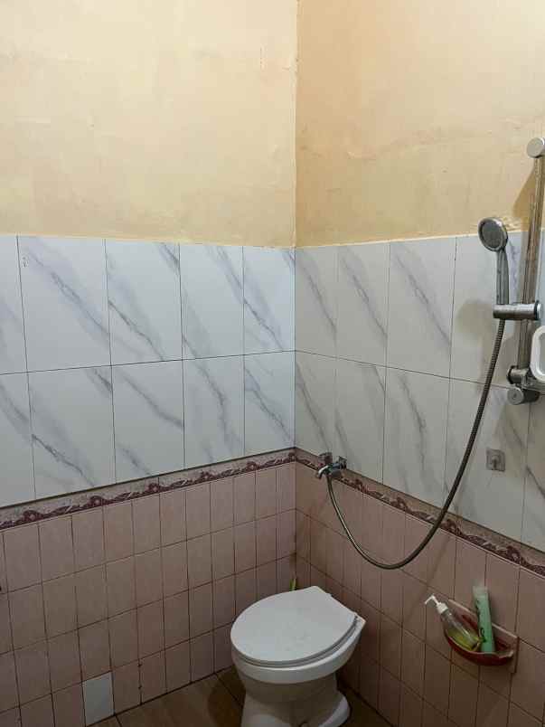 dijual rumah perum jaya regency