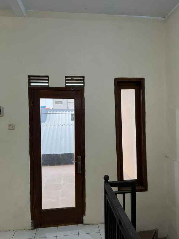 dijual rumah perum jaya regency