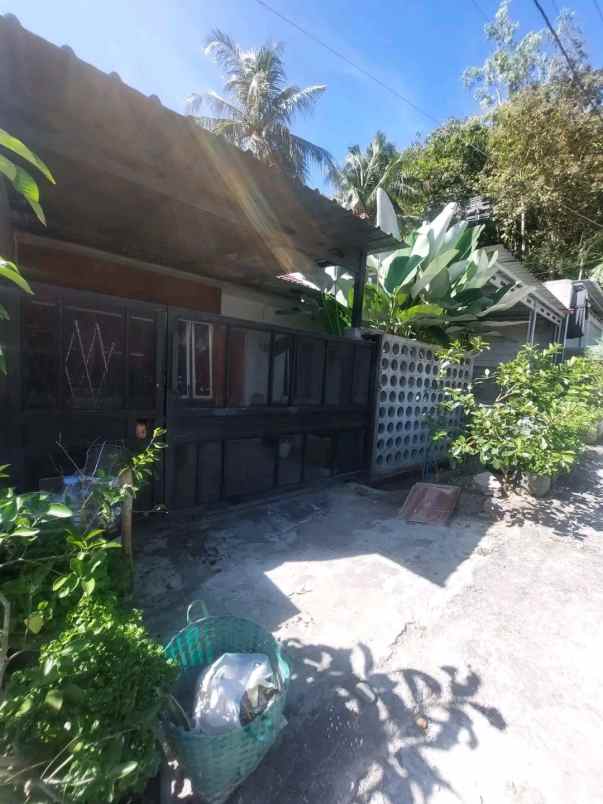 dijual rumah perumahan
