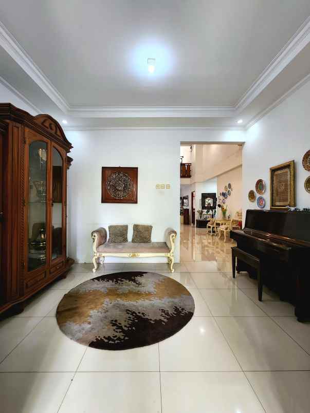 dijual rumah perumahan bintaro jaya