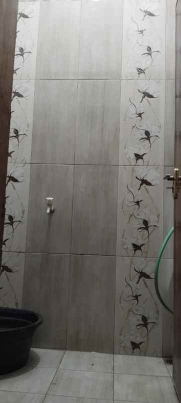 dijual rumah perumahan duta bandara