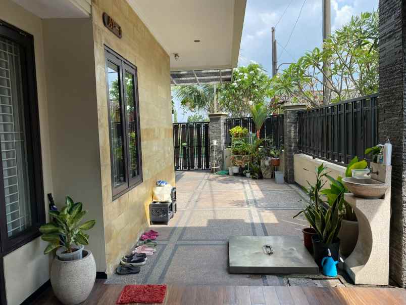 dijual rumah perumahan taman pondok