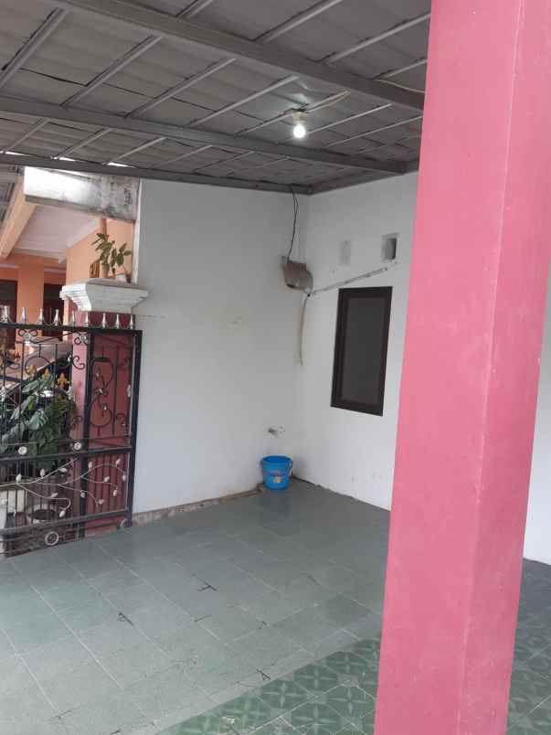 dijual rumah perumahan villa asri jl
