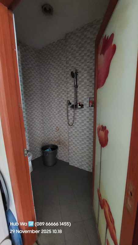 dijual rumah perumahan villa taman