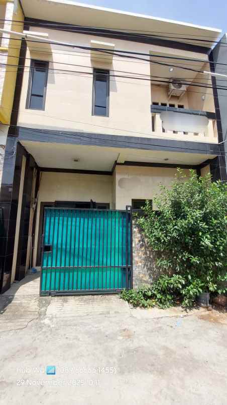 dijual rumah perumahan villa taman