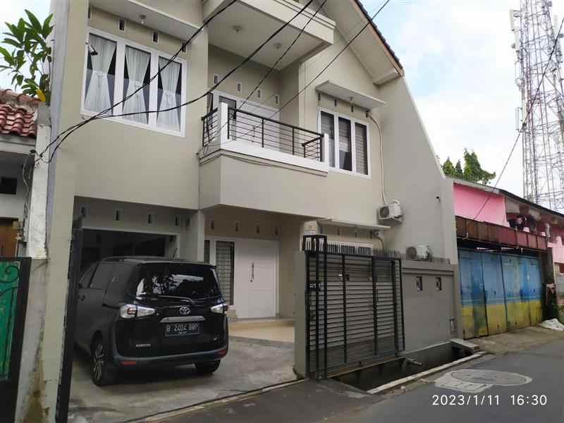 dijual rumah pinang ranti jakarta timur