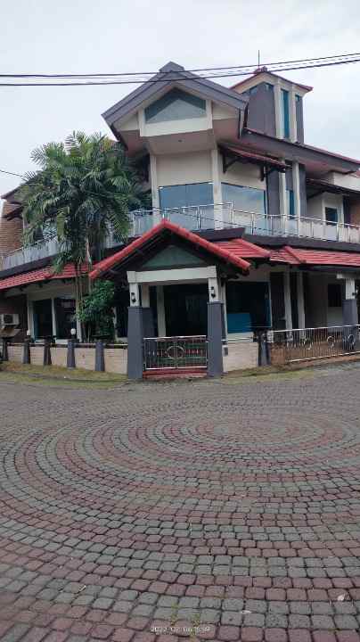 dijual rumah pinus asri