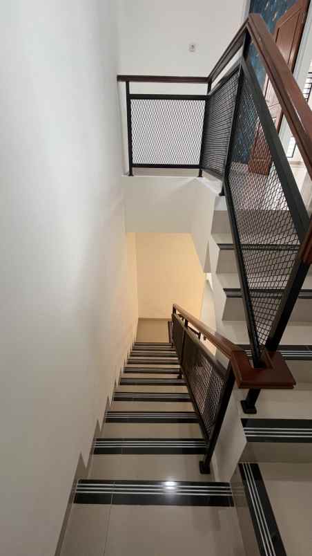 dijual rumah pondok benda pamulang