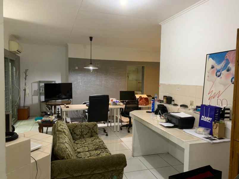 dijual rumah pondok indah