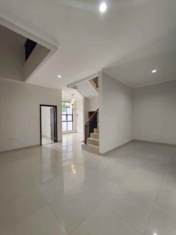 dijual rumah pondok kelapa jaktim